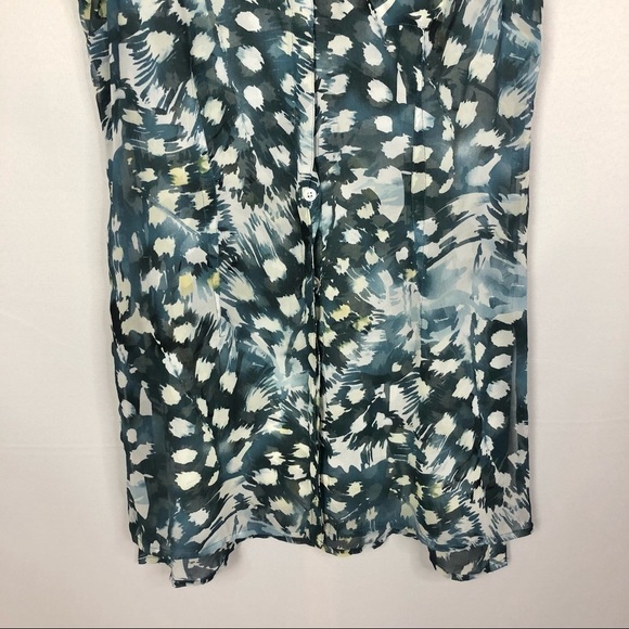 CAbi Blue & White Print Sheer Avery Button Down Tunic Sleeveless Top S #416 - Picture 4 of 7